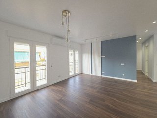 Piso en venta en Aiora en Valencia