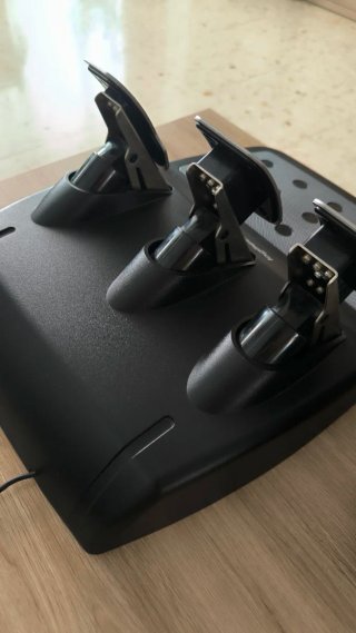 Volante Logitech G29 Driving Force PS4/PS5 PC