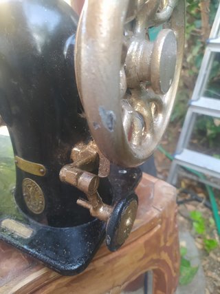 Máquina de coser antigua Singer