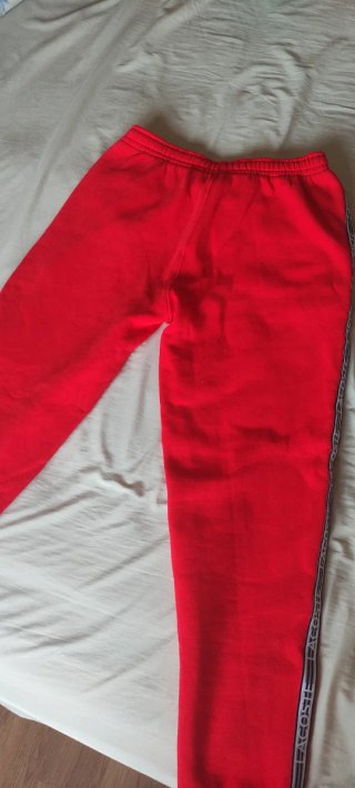 Pantalón chándal Lacoste rojo