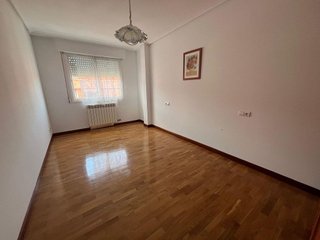 Piso en venta en Oeste en Logroño