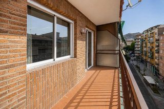 Piso en venta en Camino de Ronda - Rosaleda en Granada