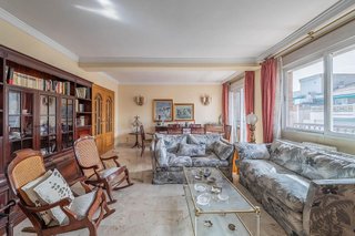 Piso en venta en Camino de Ronda - Rosaleda en Granada