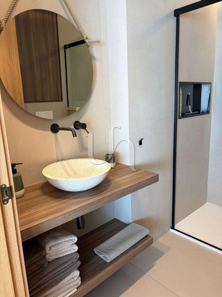Piso en venta en La Caleta - La Viña en Cádiz