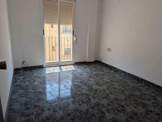 Piso en venta en El Mercado en Manises
