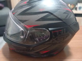 Casco de moto Shark negro