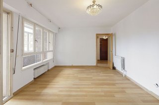 Piso en venta en El Polígono en Gijón