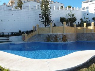 Casa adosada en alquiler en Torrequebrada en Benalmádena