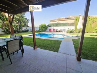 Chalet en venta en Capellanía - Retamar en Alhaurín de la Torre