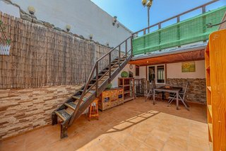 Casa adosada en venta en Vecindario norte-Cruce Sardina en Santa Lucía de Tirajana