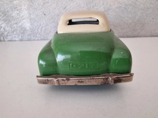 Antiguo coche de fricción a Rico