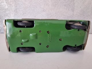 Antiguo coche de fricción a Rico