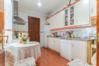 Casa adosada en venta en Albuñol