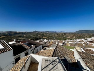 Casa en venta en Olvera