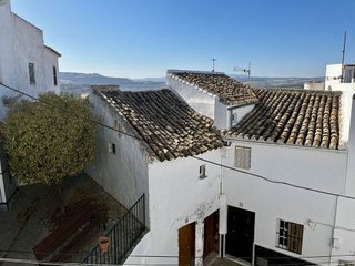 Casa en venta en Olvera