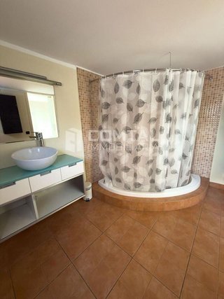 Chalet en venta en Sant Andreu de Palomar en Barcelona