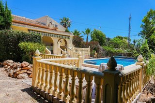 Chalet en venta en La Siesta - El Salado - Torreta en Torrevieja