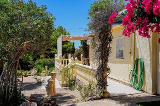 Chalet en venta en La Siesta - El Salado - Torreta en Torrevieja