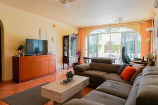 Chalet en venta en La Siesta - El Salado - Torreta en Torrevieja