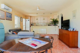 Chalet en venta en La Siesta - El Salado - Torreta en Torrevieja