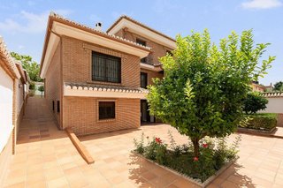 Casa pareada en venta en Ogíjares