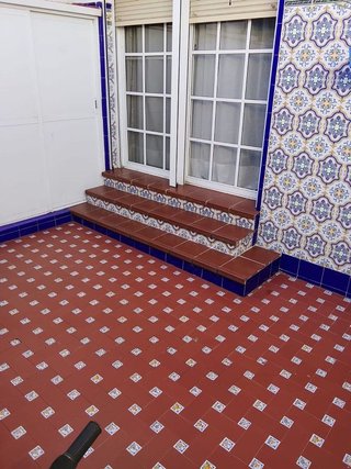 Casa adosada en venta en Palacio de Congresos - Urbadiez - Entrepuentes en Sevilla