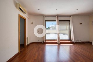 Ático en venta en El Castell-Poble Vell en Castelldefels