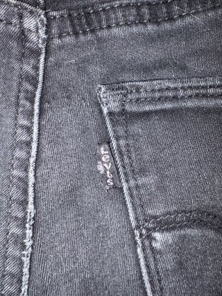 Levi's Mujer Slimming Skinny Talla 26