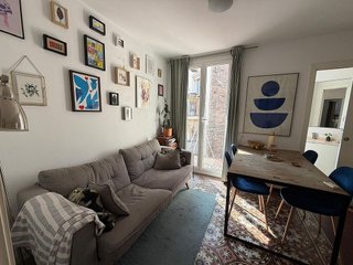 Ático en venta en Sant Antoni en Barcelona