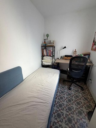 Ático en venta en Sant Antoni en Barcelona