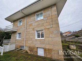 Chalet en venta en Allariz