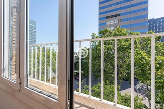 Piso en venta en Sants en Barcelona