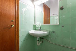 Piso en venta en Sants en Barcelona