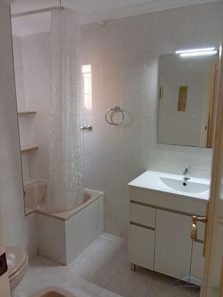 Piso en alquiler en Centro en Almería