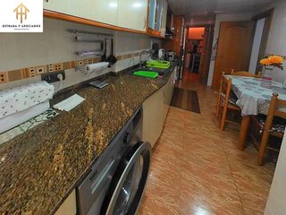 Piso en venta en Collblanc en Hospitalet de Llobregat, L´