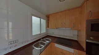 Piso en venta en Can Serra en Hospitalet de Llobregat, L´