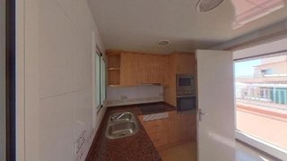 Piso en venta en Can Serra en Hospitalet de Llobregat, L´