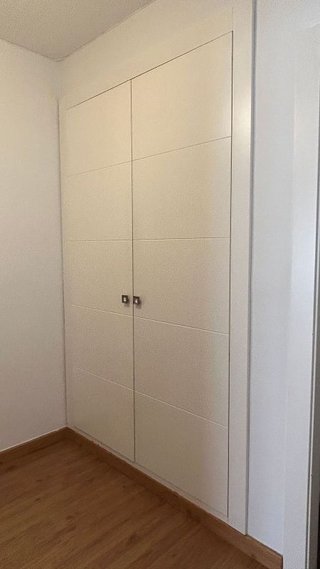 Piso en venta en Hospital - Parque sur en Albacete