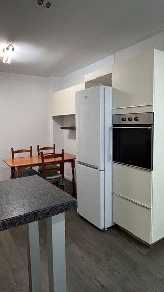 Piso en venta en Hospital - Parque sur en Albacete