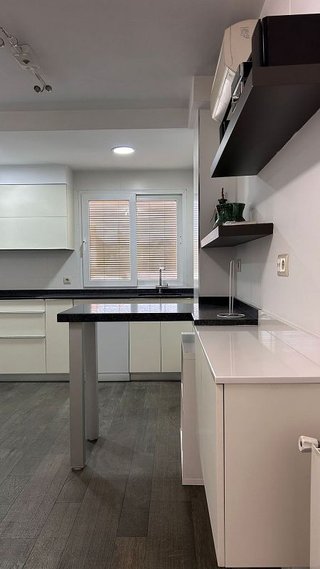 Piso en venta en Hospital - Parque sur en Albacete