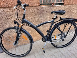 Bicicleta de paseo Btwin Negra