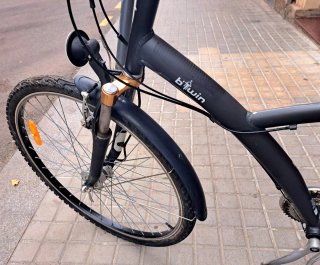 Bicicleta de paseo Btwin Negra