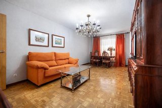 Piso en venta en Sur en Ávila