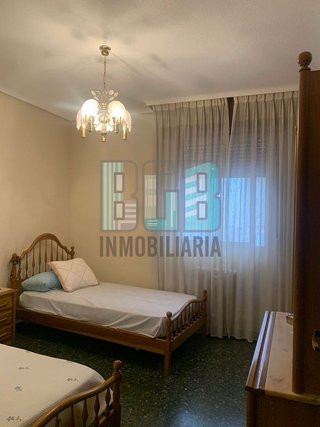 Piso en venta en Villacerrada - Centro en Albacete