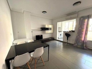 Piso en venta en Centro en Torrevieja