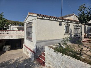 Casa en venta en Residencial en Cunit