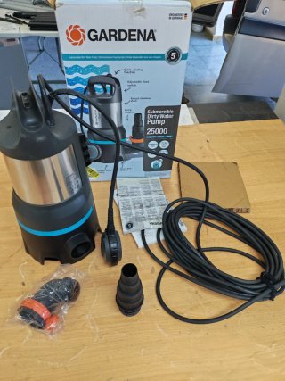Bomba Sumergible Gardena 25000 DIRT