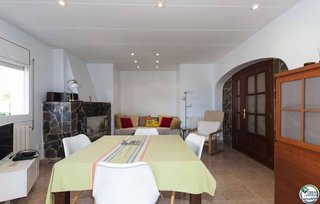 Piso en venta en Els Grecs - Mas Oliva en Roses