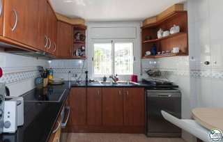 Piso en venta en Els Grecs - Mas Oliva en Roses