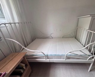 Cama infantil extensible IKEA blanca
